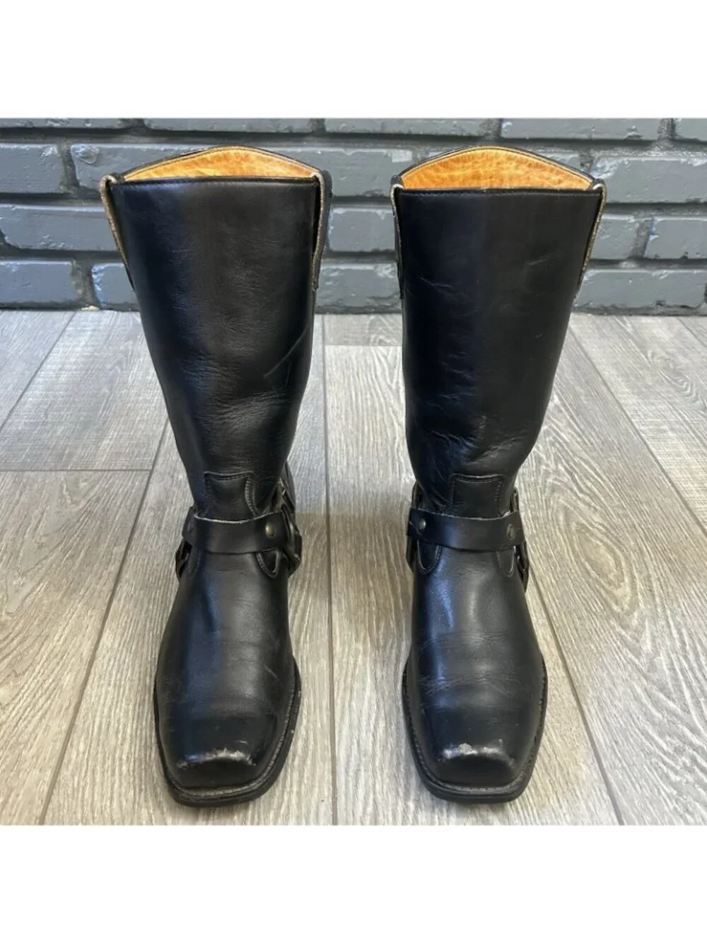 Hanover used boots